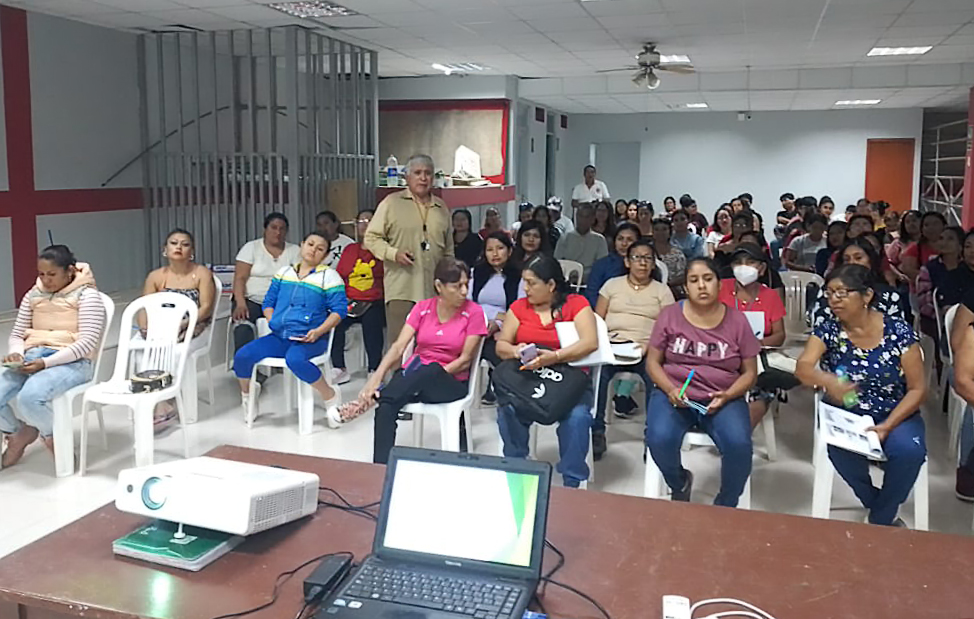 capacitación mujeres 240523